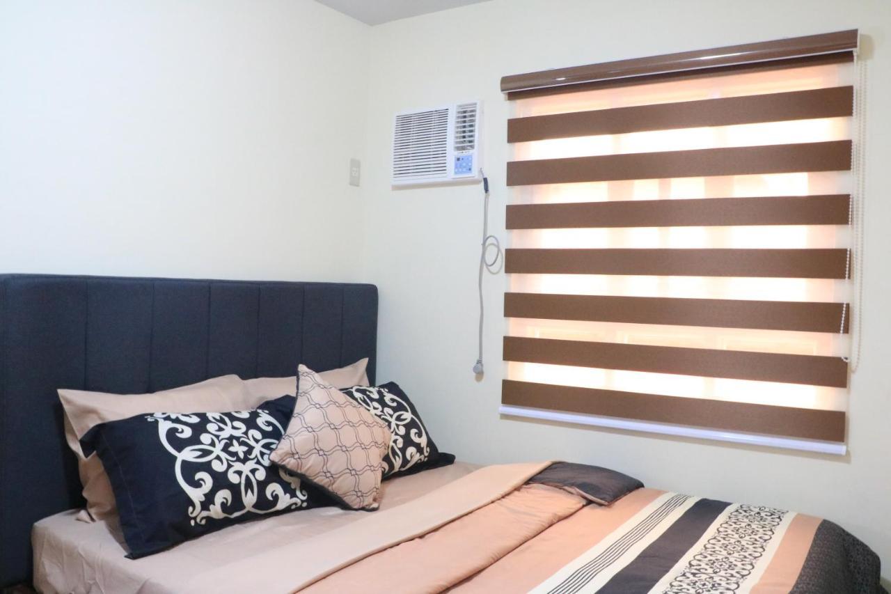 Anicia Guesthouse Rooms Paranaque City エクステリア 写真